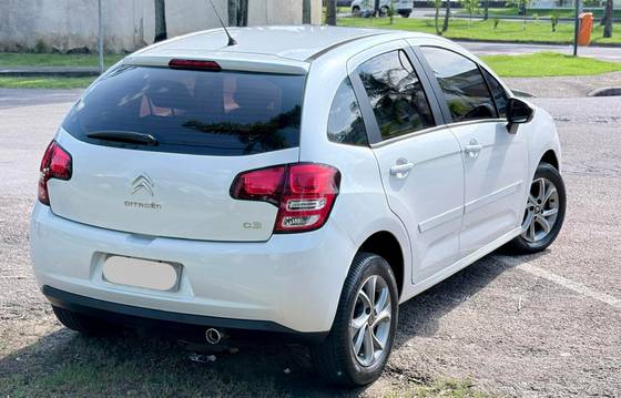 CITROËN C3 1.6 TENDANCE 16V FLEX 4P AUTOMÁTICO CITROËN C3 1.6 TENDANCE 16V FLEX 4P AUTOMÁTICO